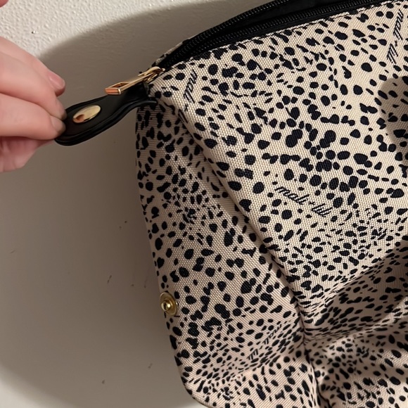 Weekender bag, crossbody strap - Picture 3 of 6